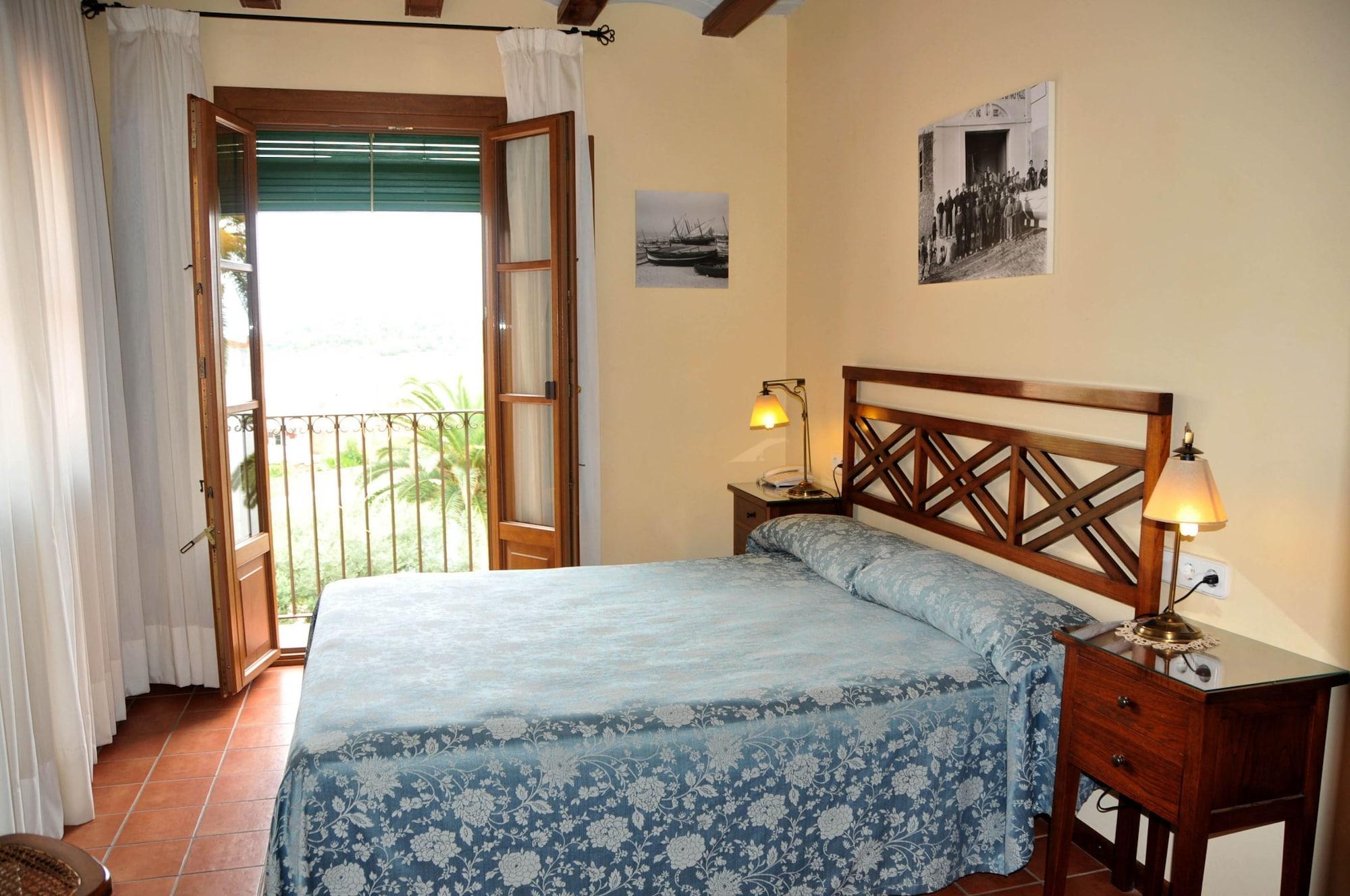 Hotel Antiga Calafell Extérieur photo
