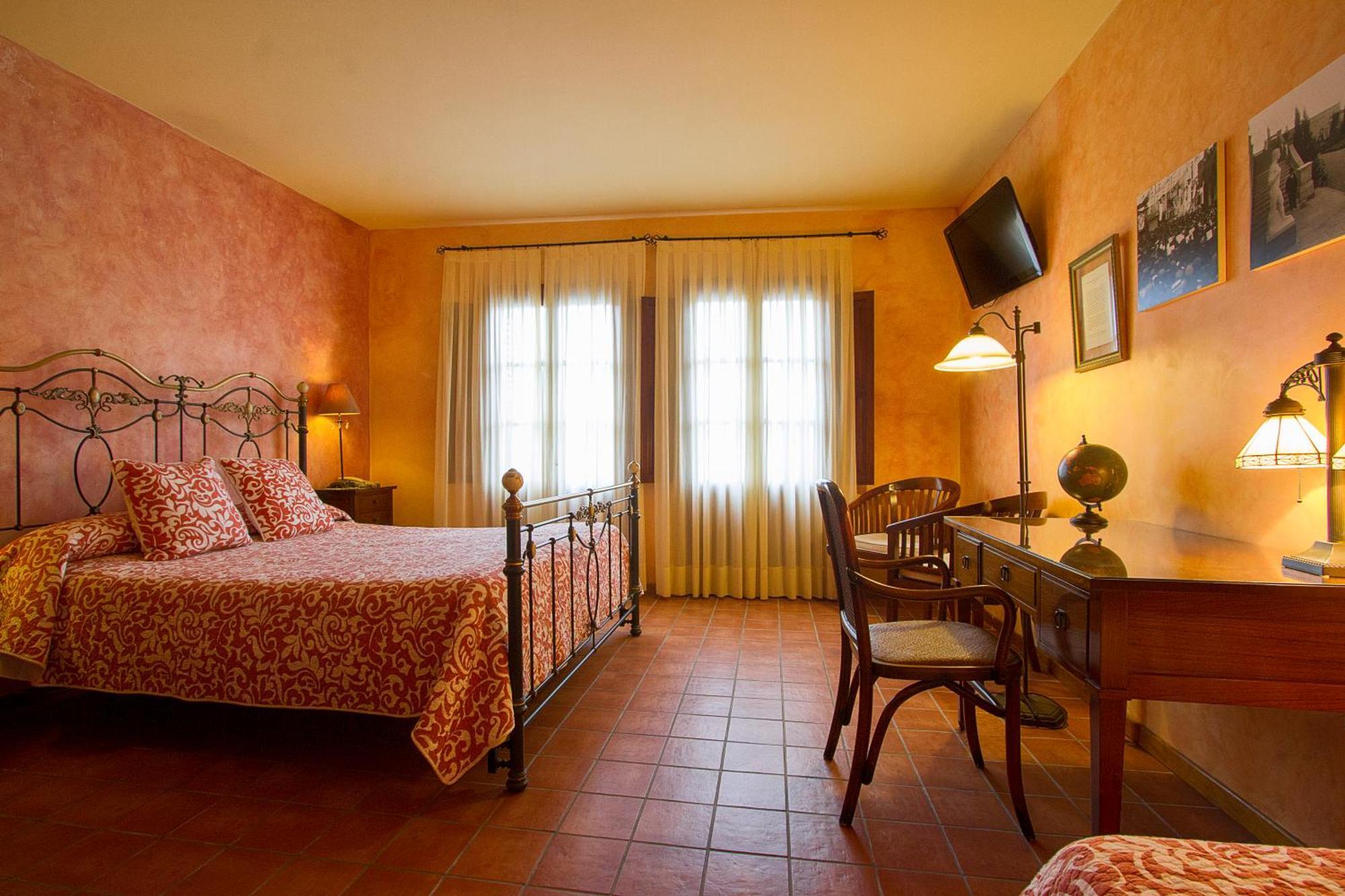 Hotel Antiga Calafell Extérieur photo
